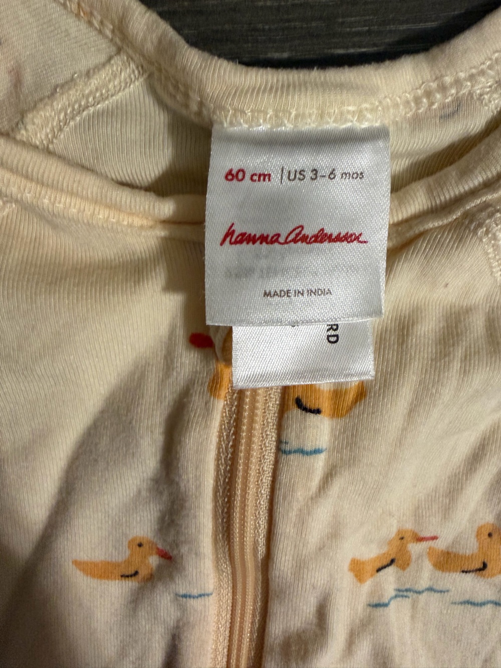 Hanna Andersson Butter Yellow Pajamas with Yellow Duck Print - Picture 3 of 3